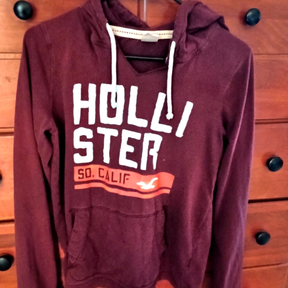 Hollister pull over hoodie